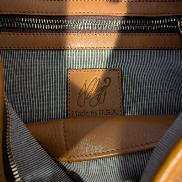 Frank Clegg Leather Shoulder Bag - Picture 9 of 10